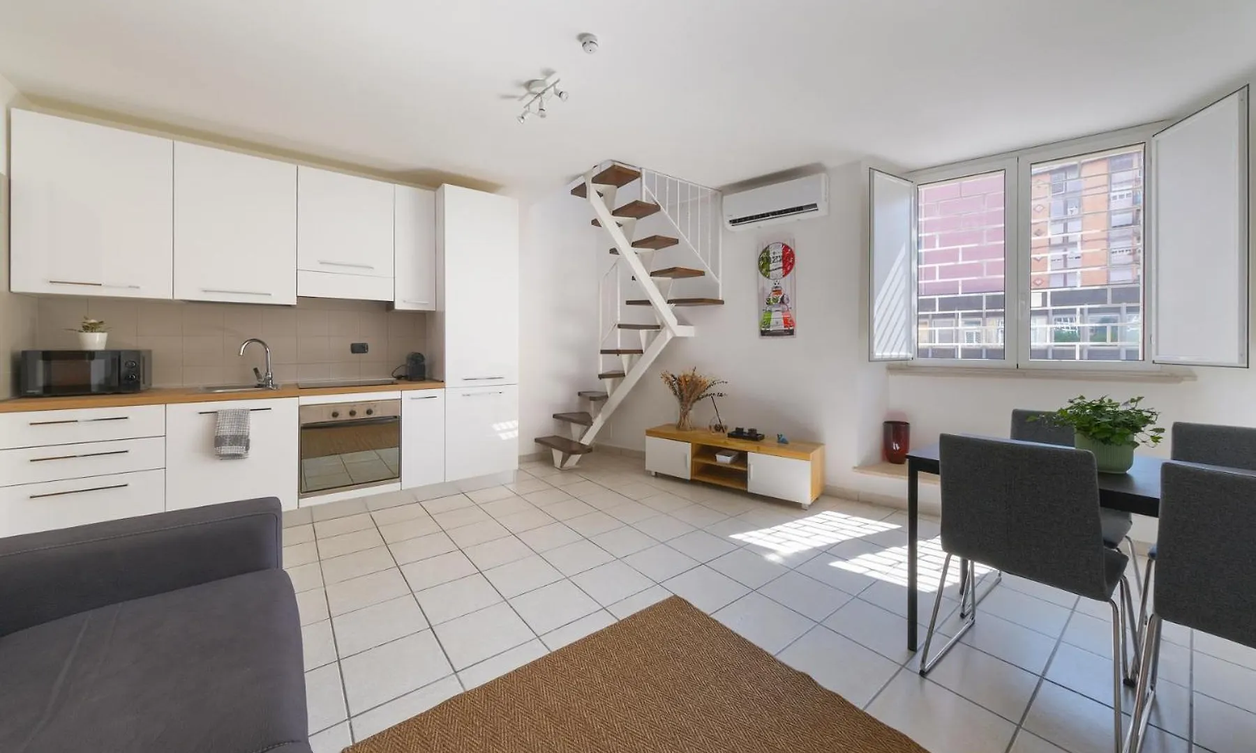 Appartamento Duplex Chic In Zona Trendy Roma