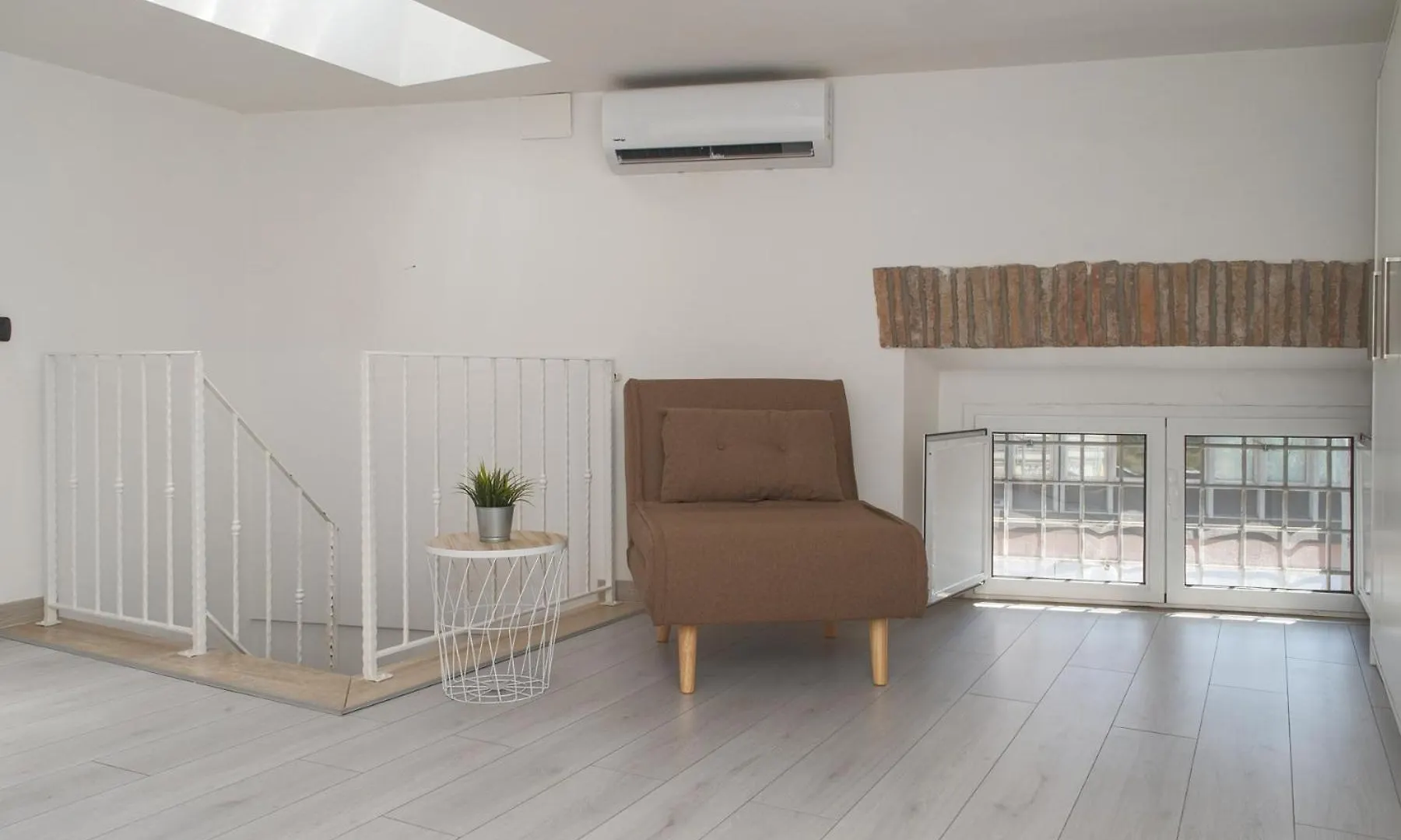 Appartamento Duplex Chic In Zona Trendy Roma Italia
